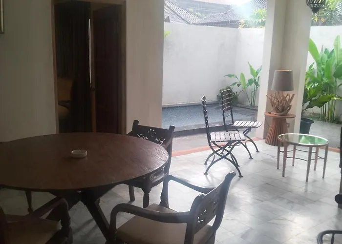 Griya Lokasari 2 Bed Pool Гостевой дом Убуд