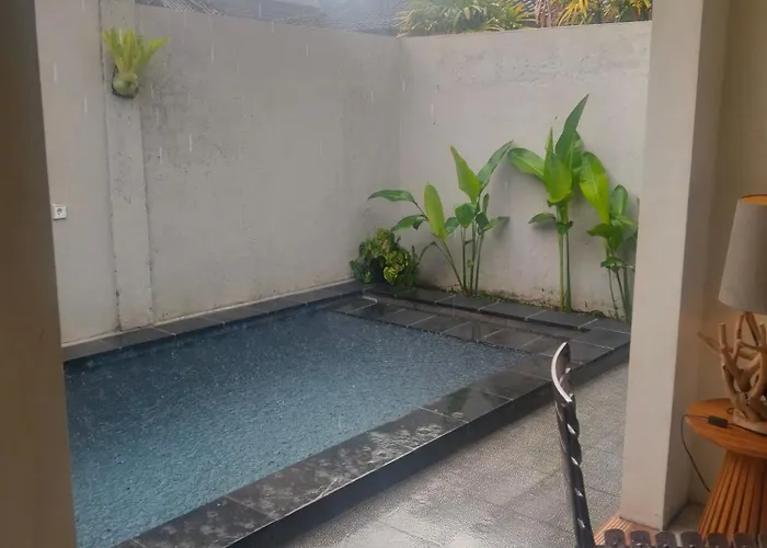 Гостевой дом Griya Lokasari 2 Bed Pool *
