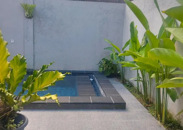 بيت ضيافة Griya Lokasari 2 Bed Pool